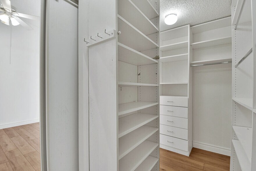 Building Photo - 3501 Magellan Cir