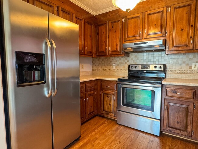 Building Photo - 4308 Boxwood Dr