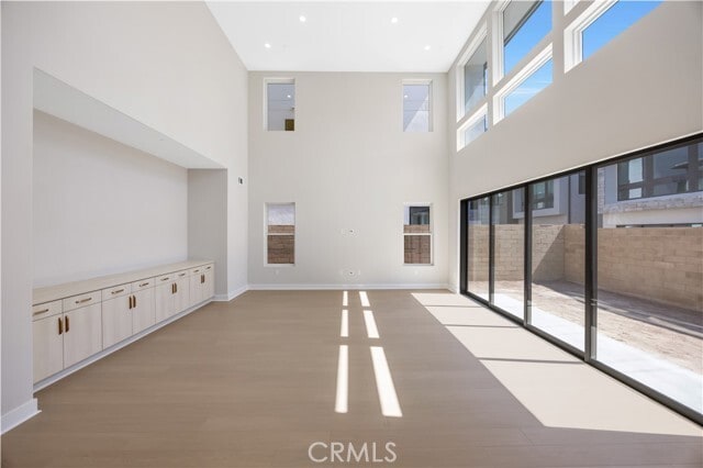 Building Photo - 173 Creation