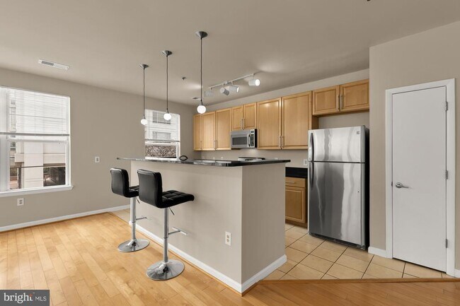 Building Photo - 1201 East-West Hwy