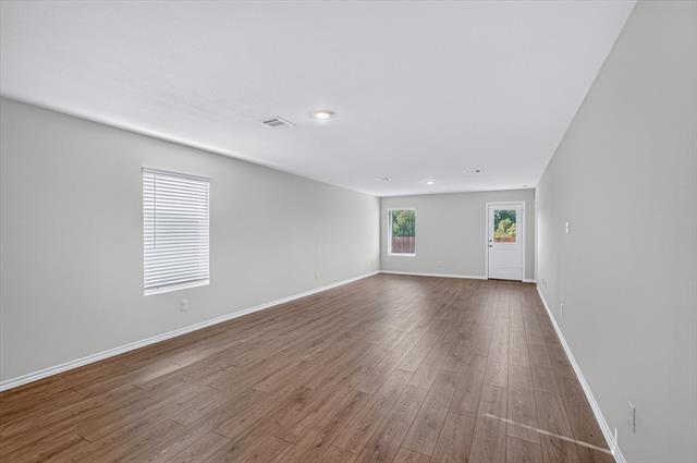 Building Photo - 1153 Northfield Dr