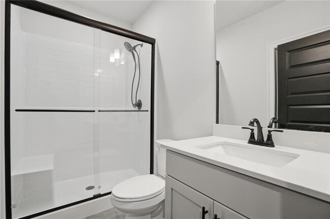 Building Photo - 1254 Six Sisters St