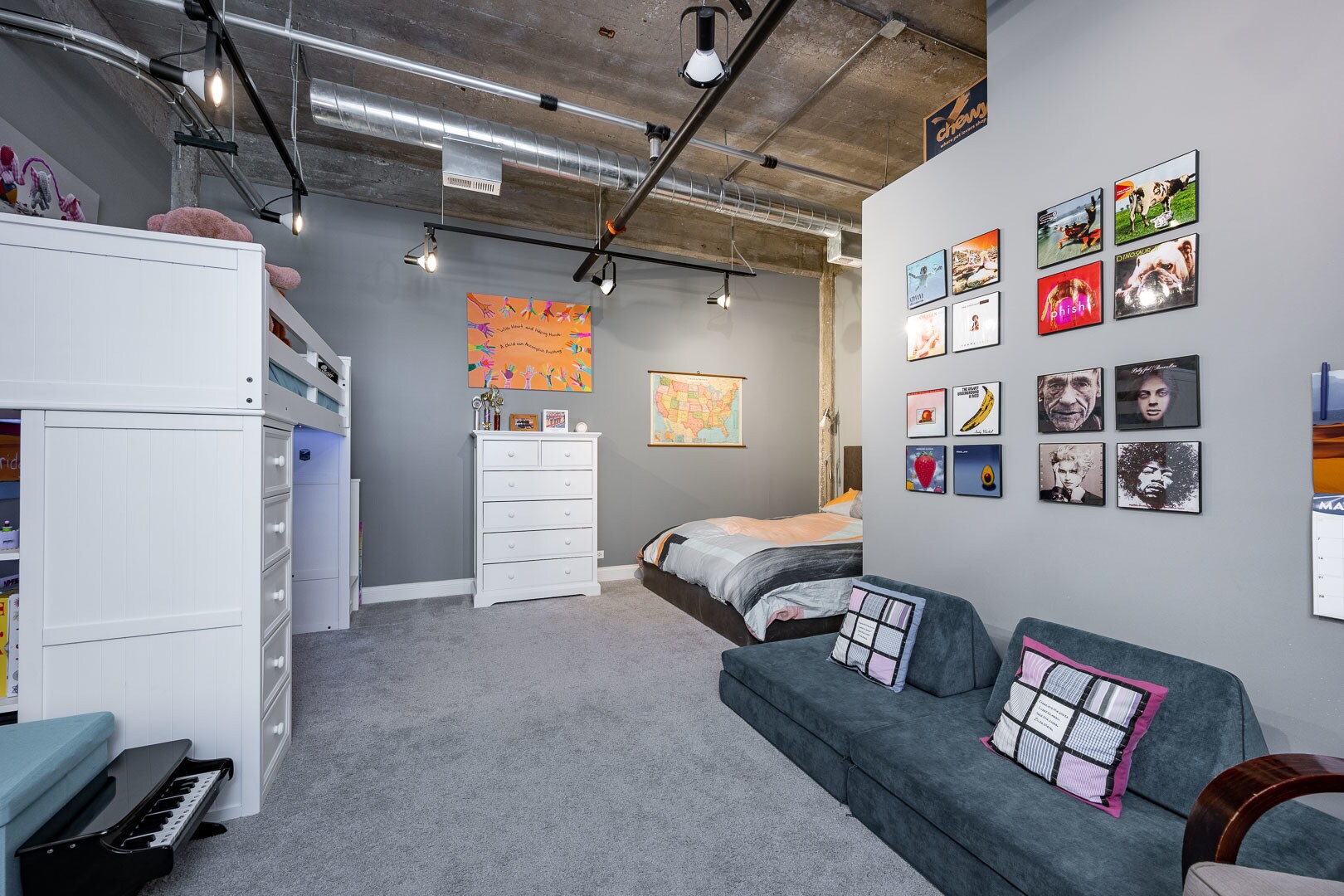 Building Photo - 850 W Adams St