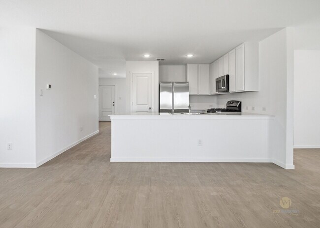 Building Photo - "Spacious 4-Bedroom Retreat with 2.5 Baths in Beautiful San Antonio!"