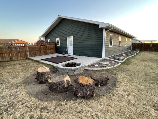 Building Photo - 1413 29th Ave S