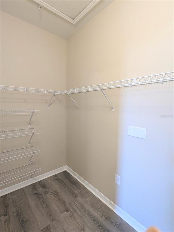 Building Photo - 8323 Enclave Way