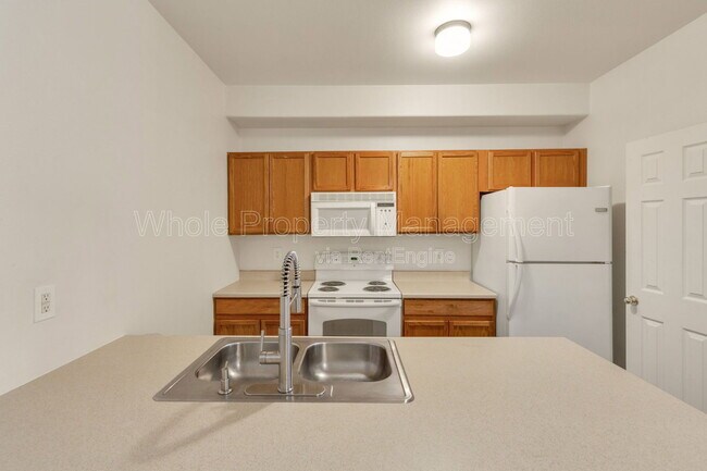 Building Photo - 5340 Raritan St