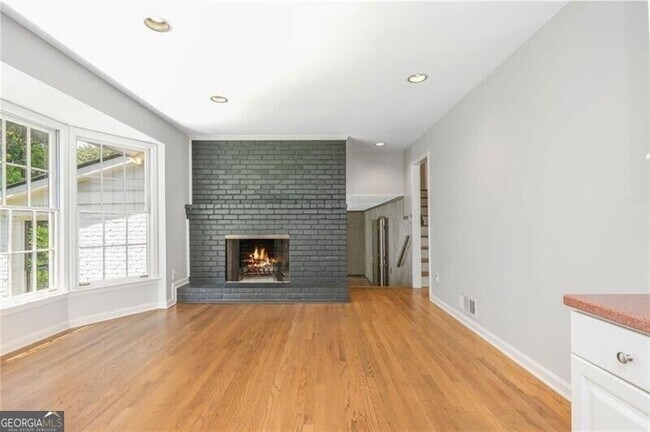 Building Photo - 5599 Bend Creek Rd