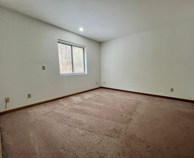 Building Photo - 30 Nathan Drive