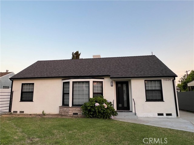 Primary Photo - 11334 Delano St