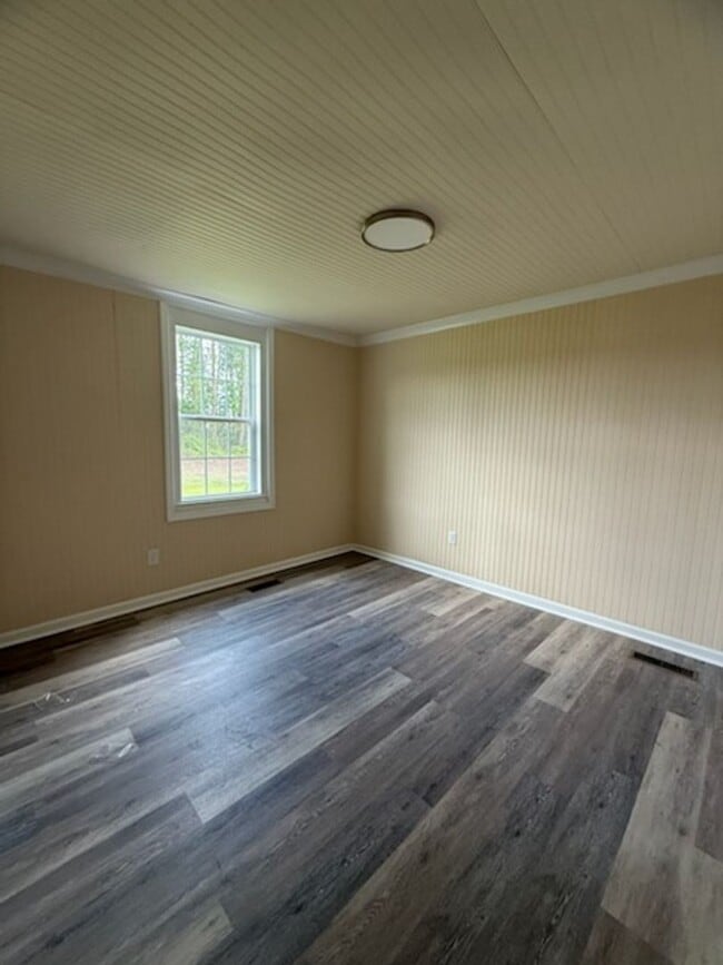 Building Photo - New House