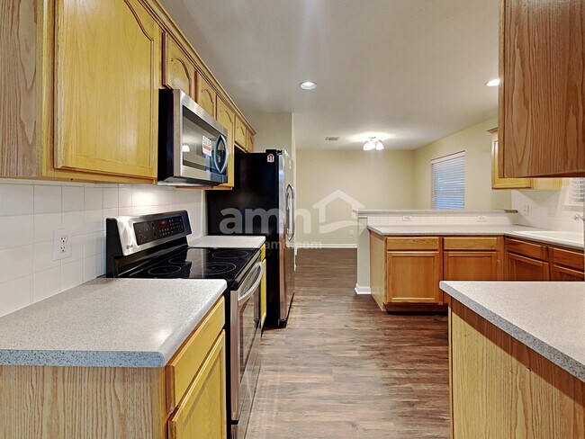 Building Photo - 8802 Gallop Chase