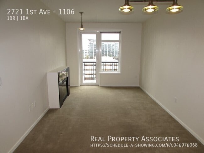 Building Photo - 2721 1st Ave