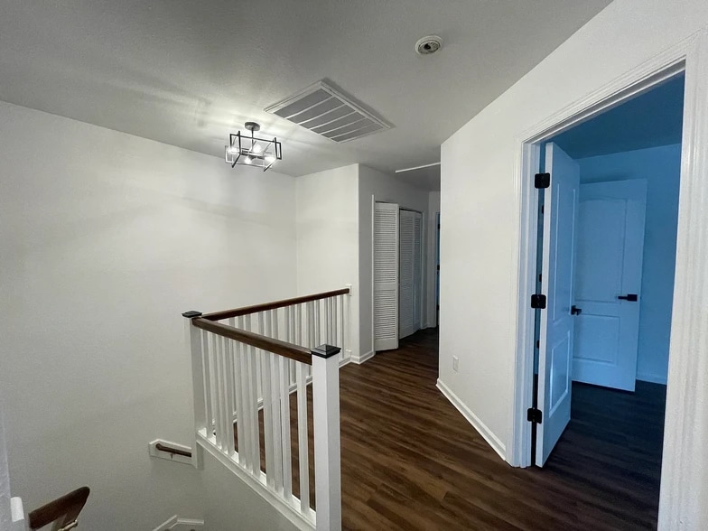 Building Photo - 2662 Bracston Rd