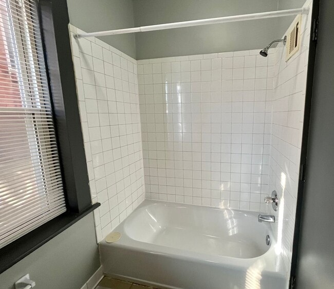 Building Photo - 510-512 S. 21st Avenue