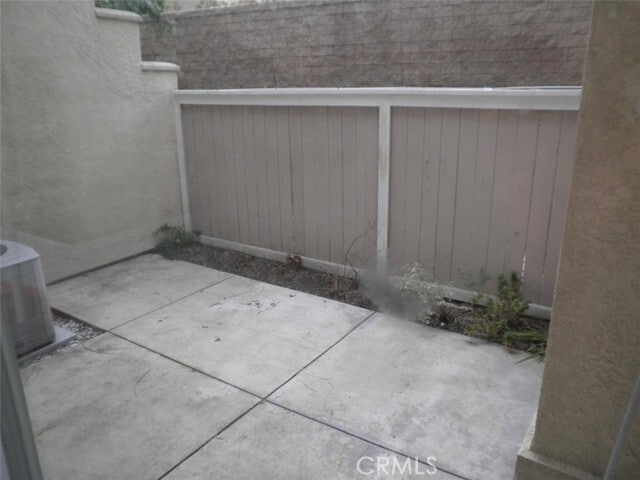 Building Photo - 13210 Royalcrest Ct