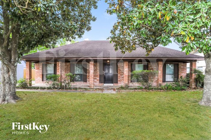Primary Photo - 15010 Chaseridge Dr