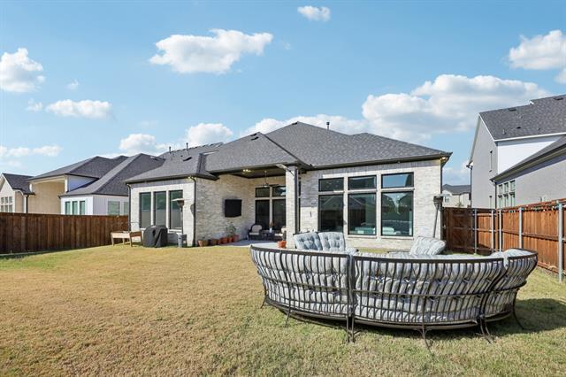 Building Photo - 3691 Spruce Hills St