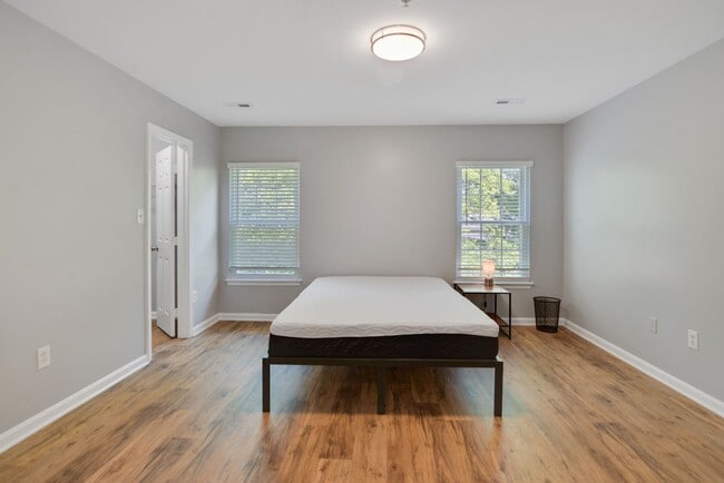 Building Photo - 9120 Banleigh Ln