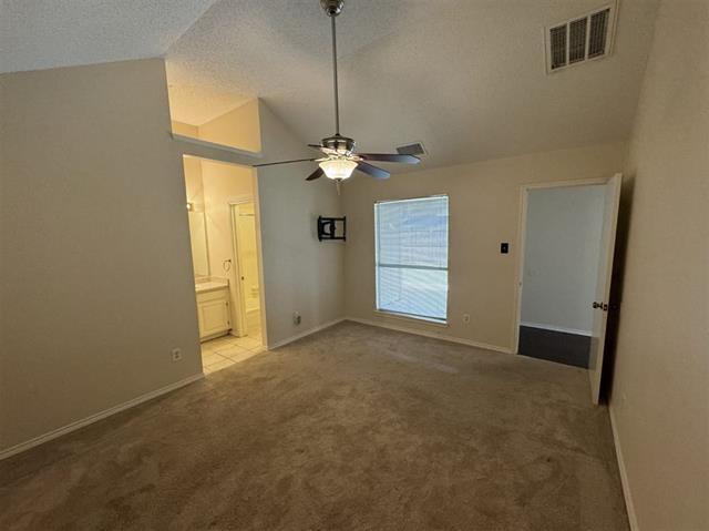Building Photo - 4729 Jasmine Dr
