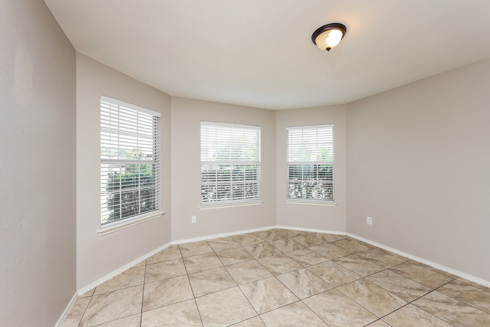 Building Photo - 2014 Gardenia Dr