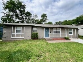 Building Photo - 3511 Casa Ridge Dr