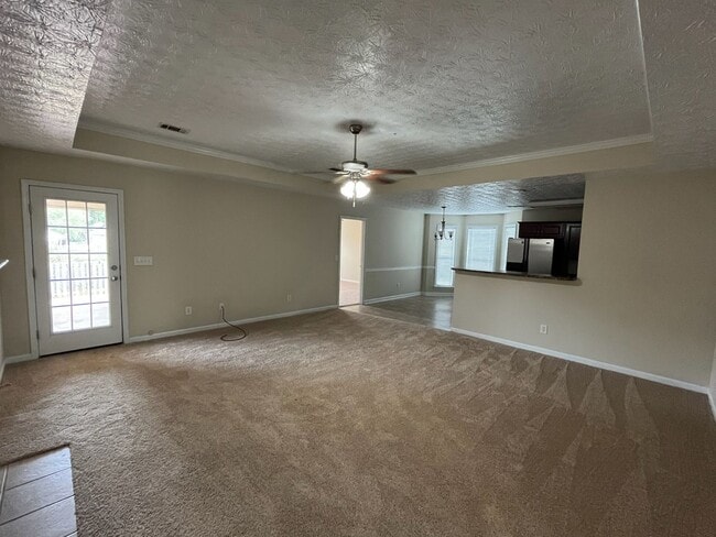 Building Photo - Beautiful Total Electric Home