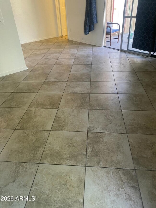 Building Photo - 4056 W Mesquite Ln