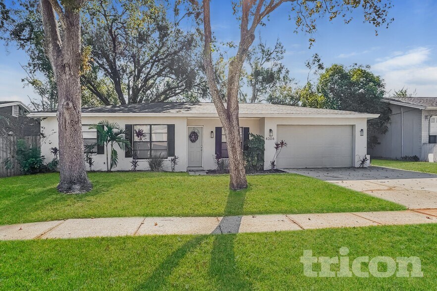 Primary Photo - 4306 Woodlark Dr