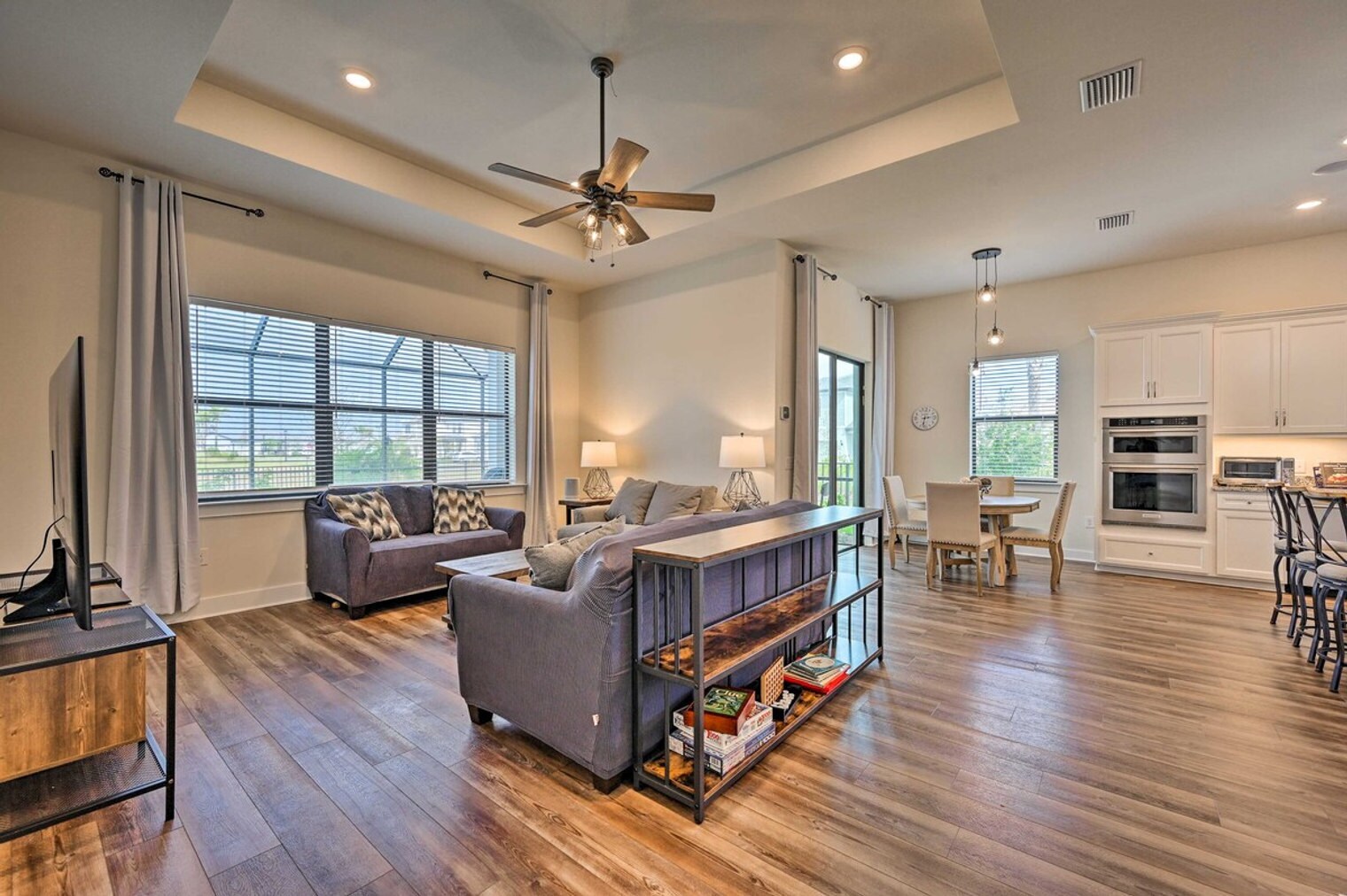 Building Photo - 4293 Reverence Pl