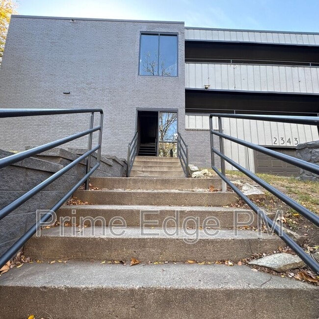 Building Photo - 2343 B St