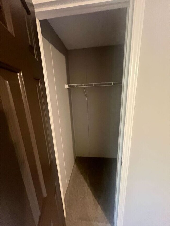 Building Photo - Cozy 3 bedroom 2 bath home in BUFORD SCHOOL DISTRCT!