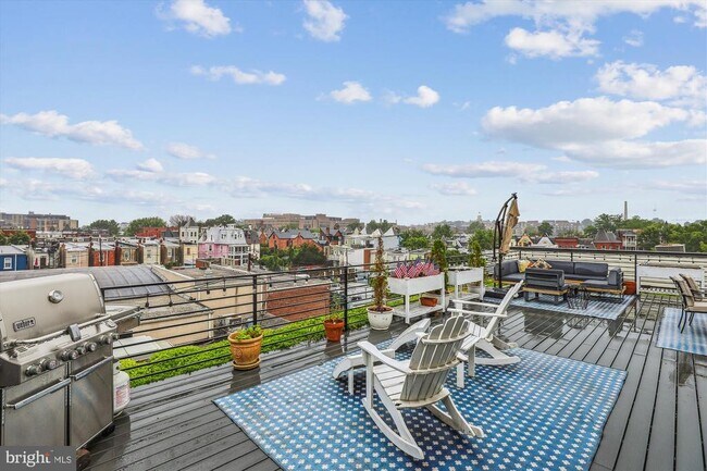 Building Photo - 1844 3rd St NW