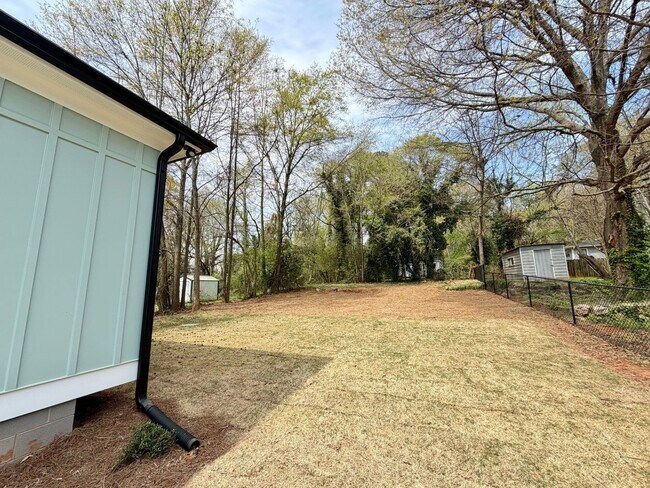 Building Photo - NEW CONSTRUCTION! AVAILABLE FOR IMMEDIATE MOVE IN!