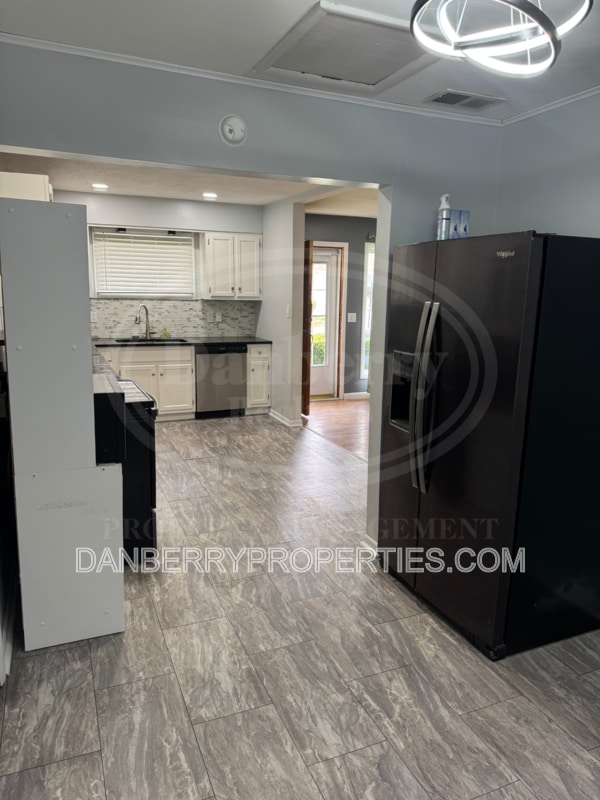 Building Photo - 234 Lexington Ave