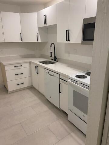 Building Photo - 3123 Oakland Shores Dr