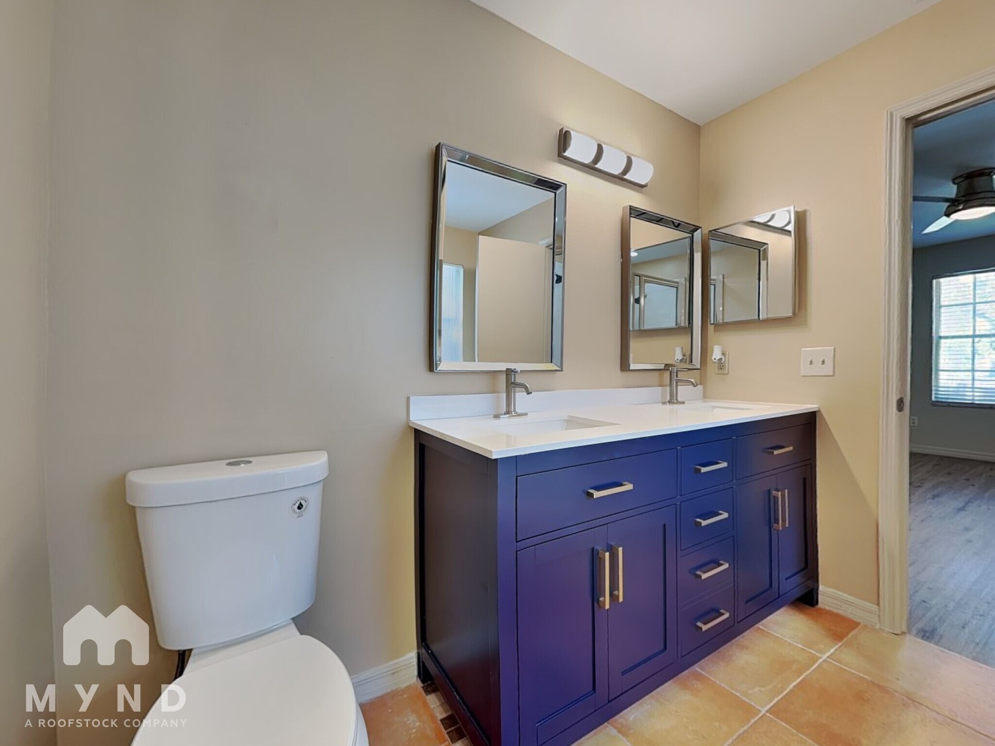 Building Photo - 1938 Blue Fox Ct