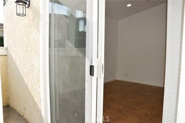 Building Photo - 3340 E Collins Ave