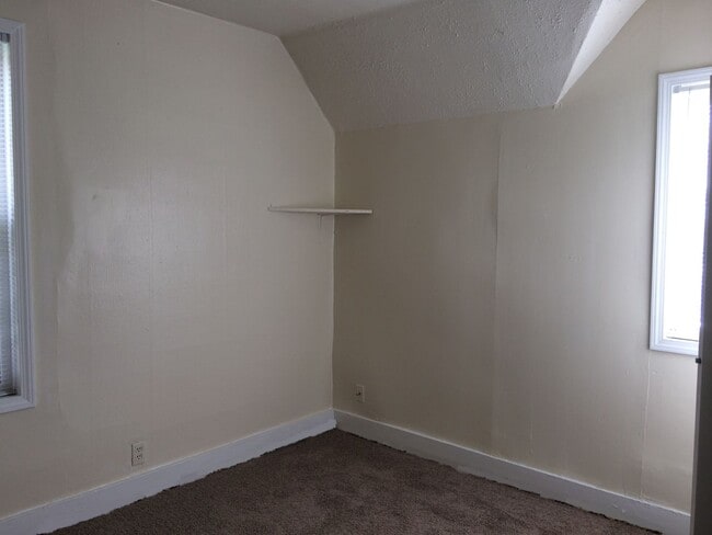 Building Photo - 2038 Monon Ave