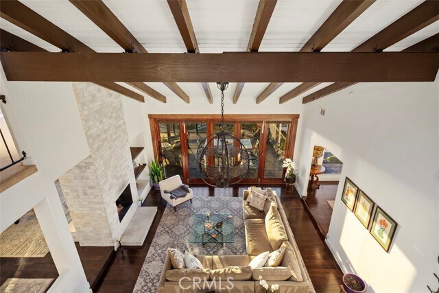 Building Photo - 314 S La Esperanza