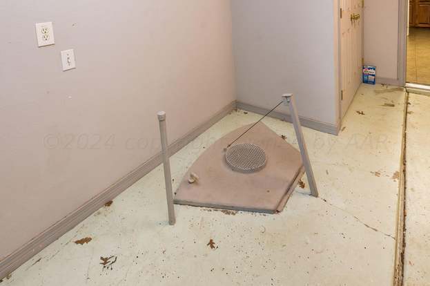 Building Photo - 15702 Outback Trail