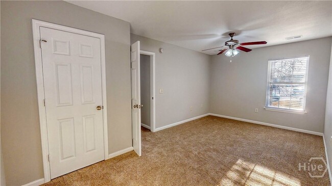 Building Photo - 5028 Winfield Dr