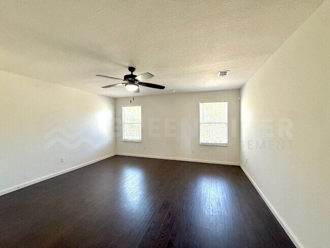 Building Photo - Room to Live, Space to Thrive! Stunning 6BR Home with Solar, Upgrades & Screened Lanai in Macclen...