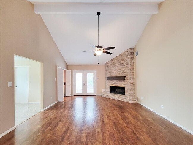 Building Photo - 21303 Park Holly Ct