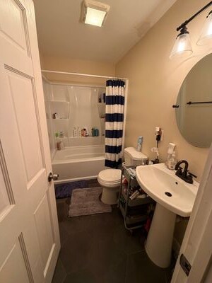 Building Photo - 101 Calumet St