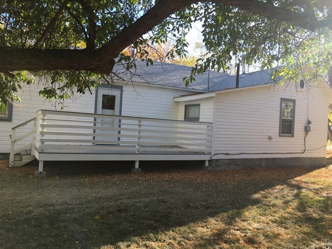 Back deck of House - 709 9th Ave SW