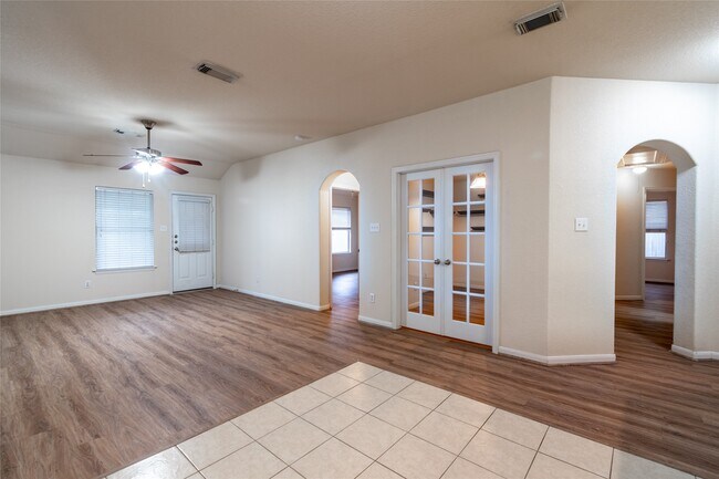 Building Photo - 10159 Twila Springs Ct