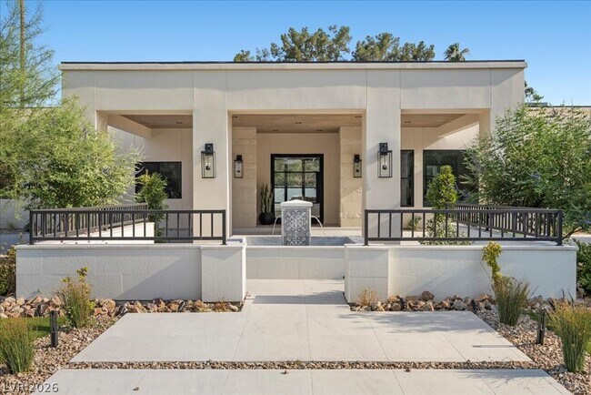 Building Photo - 2401 Driftwood Dr