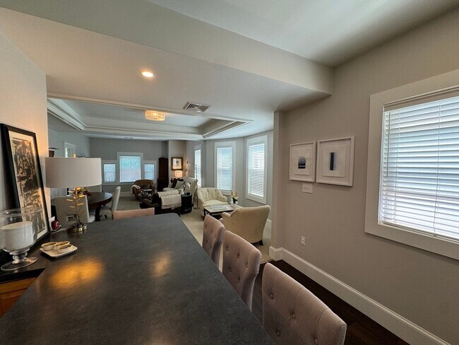 Building Photo - 32 Atherton Rd