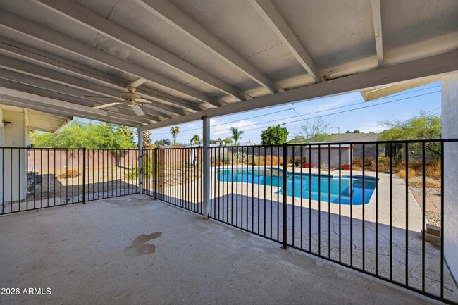 Building Photo - 4213 E Sahuaro Dr